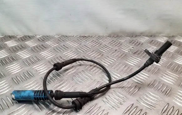 BMW 5 E60 E61 ABS brake wheel speed sensor 0265007471 6760045