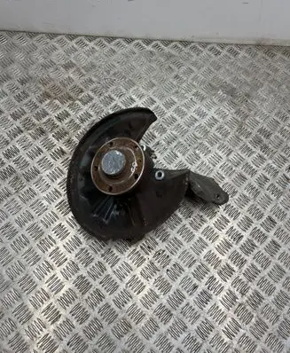 Volkswagen PASSAT B8 Rear wheel hub
