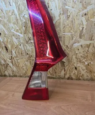 Volvo XC70 Tailgate rear/tail lights