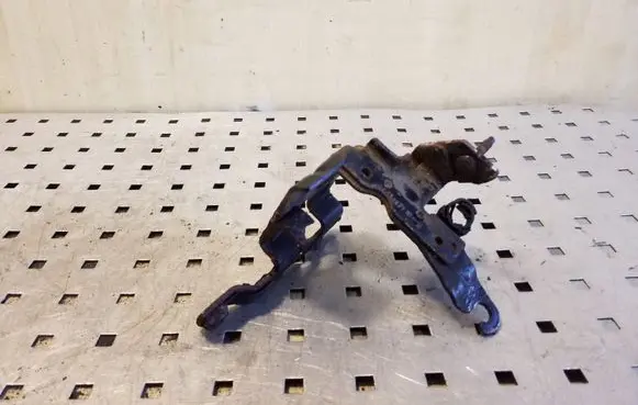 Renault Megane III Other engine bay part 166348711R