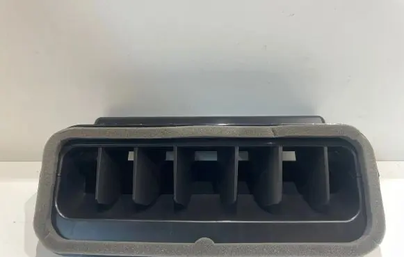 Cabin air duct channel