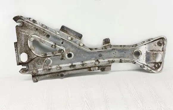 Mazda MX-5 ND Engine splash shield/under tray