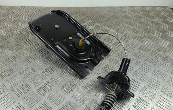 Dodge Durango Spare wheel mounting bracket 