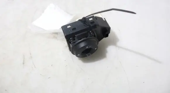 KIA Ceed Wing mirror switch