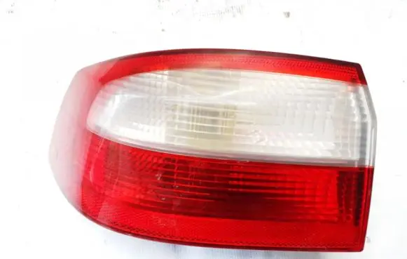 Renault Laguna II Rear/tail lights 8200002473