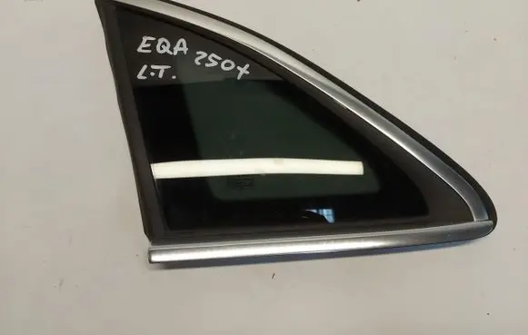 Mercedes-Benz EQA Rear side window 