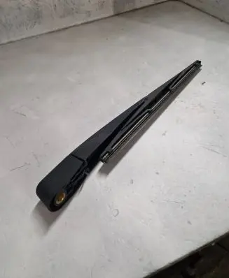 Citroen C4 Grand Picasso Rear wiper blade arm