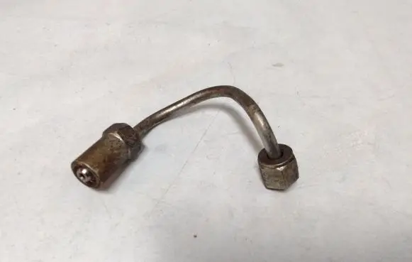 Opel Astra H Fuel injector supply line/pipe 