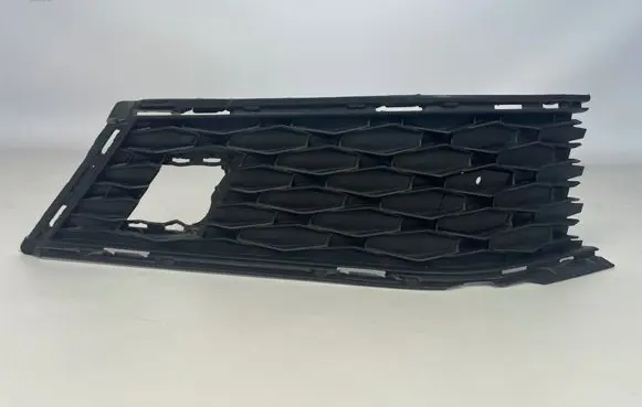 Skoda Karoq Front bumper lower grill 57A807368A