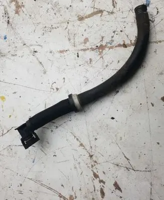 Volvo XC90 Engine coolant pipe/hose