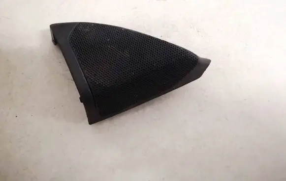 Side speaker trim/cover