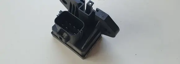 Ford S-MAX Fuel pump relay 