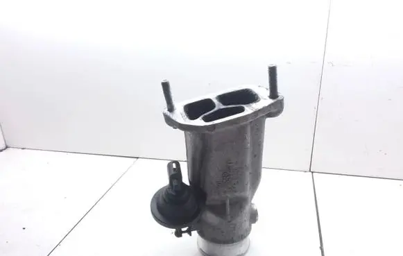 Audi A6 S6 C5 4B Throttle valve 4B0145950
