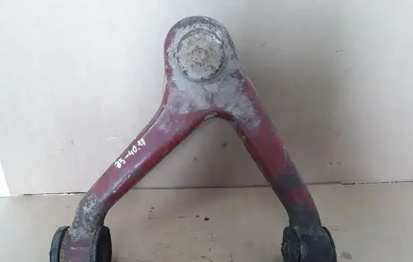 Iveco Daily 35 - 40.10 Front lower control arm/wishbone NOCODE