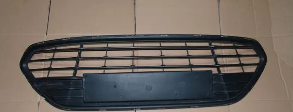 Ford Mondeo MK IV Front bumper upper radiator grill BS7117B968A