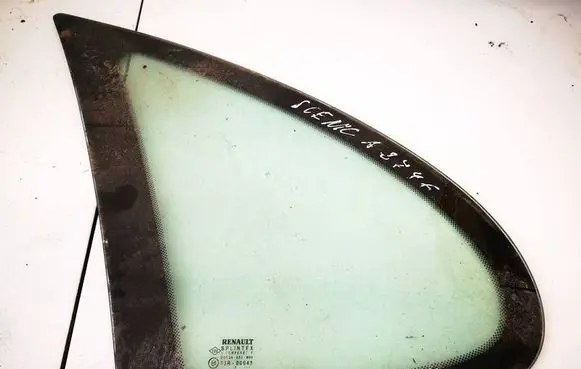 Renault Scenic I Rear side window as2