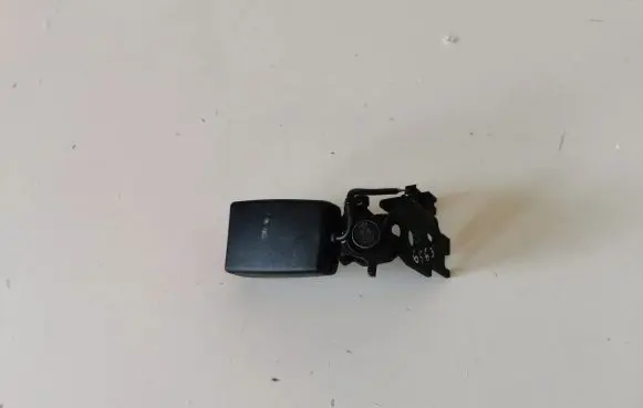 Mercedes-Benz CLS W257 Rear seatbelt buckle A2138600569