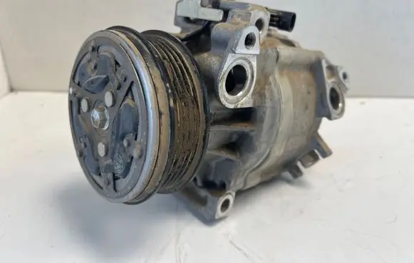 Opel Karl Air conditioning (A/C) compressor (pump) 42472965 8110100000000X 000250290