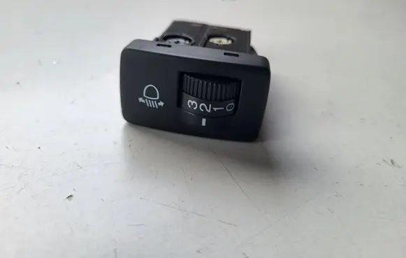Honda CR-V Light switch