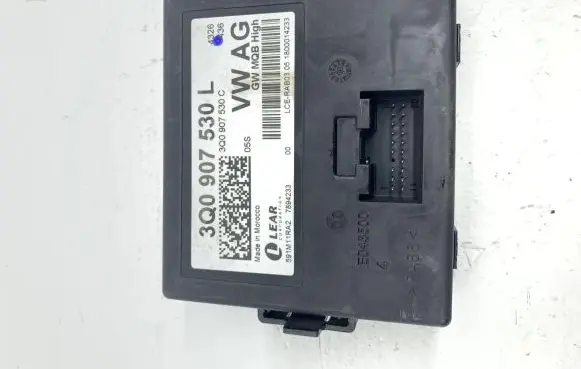 Volkswagen Golf VII Other control units/modules 3Q0907530L