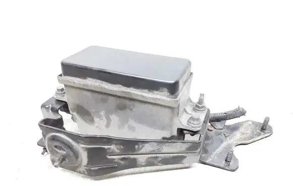 Volvo XC70 Distronic sensor radar 4R839G768BC