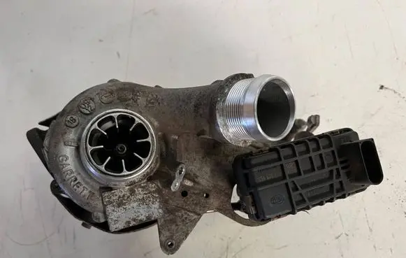 Volkswagen Touareg II Turbo 057145874N