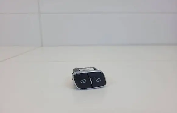 Ford Fiesta Central locking switch button F1ET14017AB