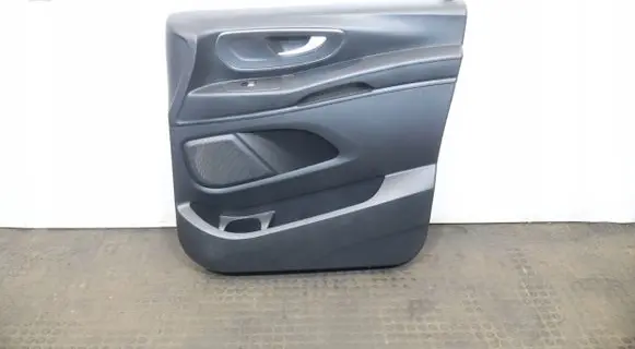 Mercedes-Benz Vito Viano W447 Front door card panel trim
