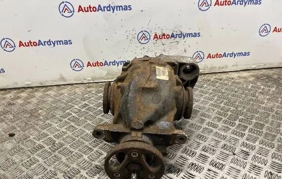 BMW 1 E82 E88 Rear differential 7572804 33107572804 7591017