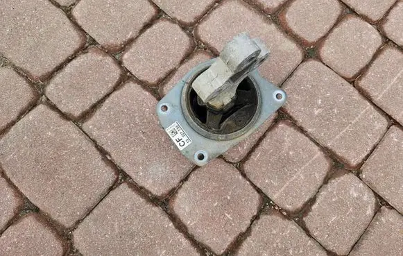 Opel Insignia A Engine mount bracket 13227734