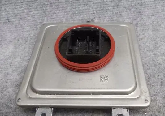 BMW 3 G20 G21 LED ballast control module E061706