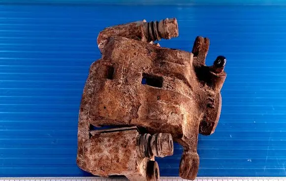 Subaru Forester SH Rear brake caliper 26692FG000 26692FG010