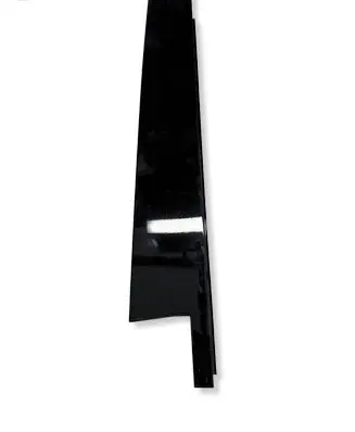 Mercedes-Benz GL X166 Rear door glass trim molding A1666900587 1666900587