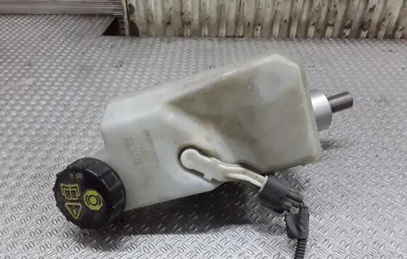 Volvo V50 Master brake cylinder 03350886551