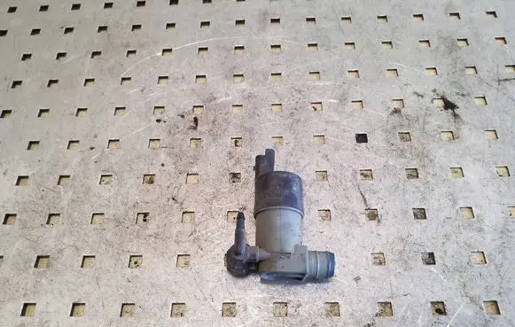 Nissan Qashqai Windscreen/windshield washer pump 9641553880 9641553980 28920BU010
