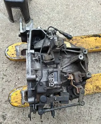 Dodge Caliber Manual 6 speed gearbox A7903743