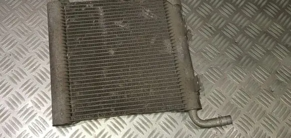 Jaguar F-Pace Coolant radiator HK83-81048-AB