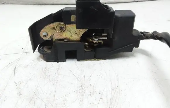 Mazda Xedos 6 Front door lock