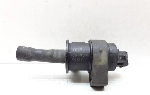 Volvo V70 Vacuum valve 8653909