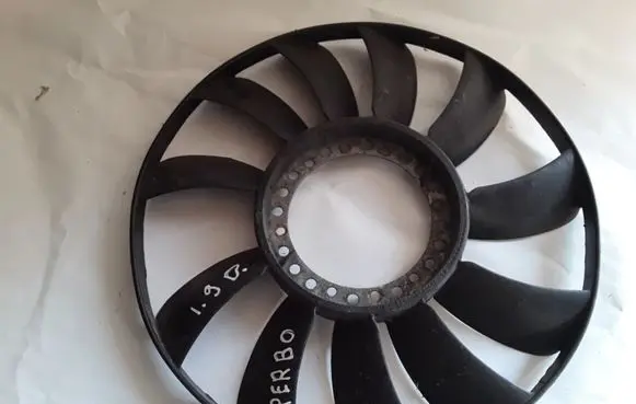 Skoda Superb B5 (3U) Fan impeller 058121301B