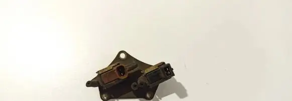 Mitsubishi Pajero Pinin Turbo solenoid valve k5t48277 9517