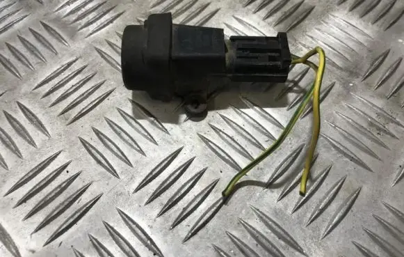 Honda Civic Fuel cut-off switch wqt100030
