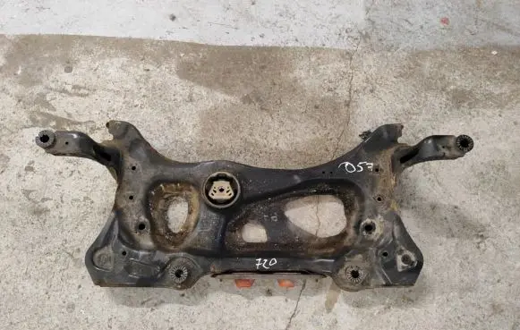 Volkswagen Golf VII Front subframe 5Q0199315R