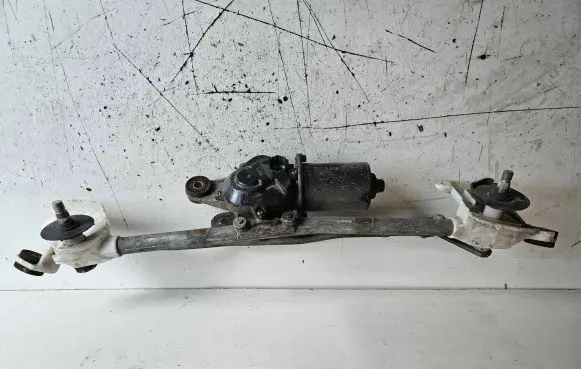 Nissan Micra Front wiper linkage and motor