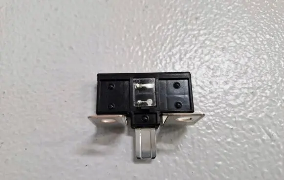 Hyundai Kona I Fuse 18980-09620