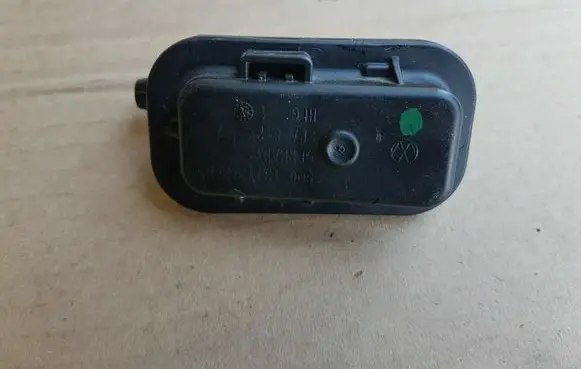 Fuel pressure sensor