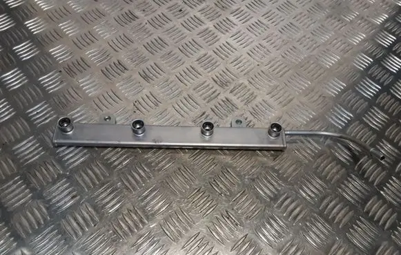 Mitsubishi Outlander Fuel main line pipe