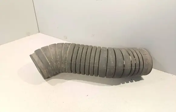 Audi A6 S6 C4 4A Air intake hose/pipe 4A0129627J