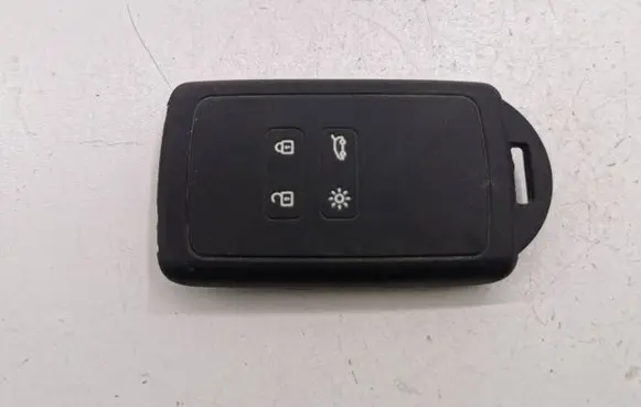 Renault Kadjar Ignition key/card 