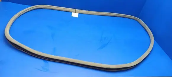 Mercedes-Benz S W221 Front door rubber seal A2216970551